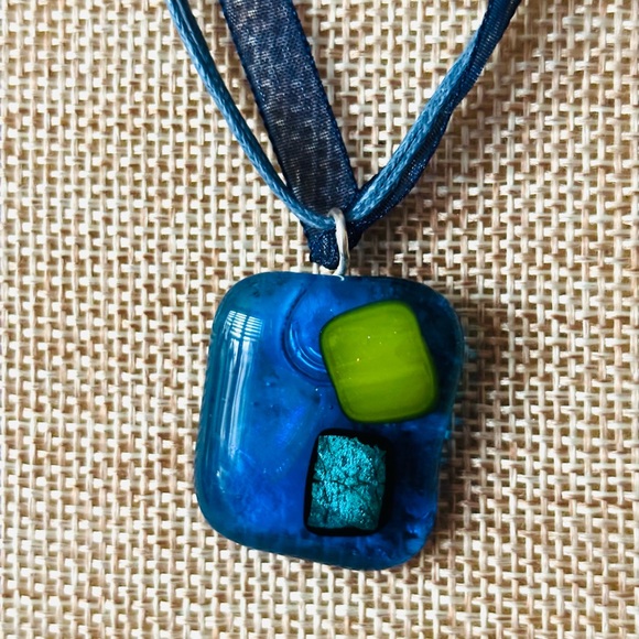 Vibrant Blue and Green fused Glass Pendant Necklace with free blue stud earrings - Picture 1 of 3